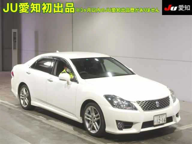 TOYOTA CROWN 2011