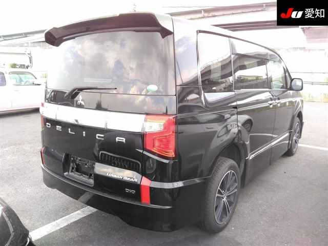 MITSUBISHI DELICA D5 2019