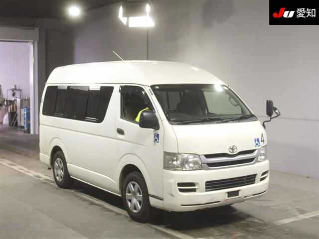 TOYOTA REGIUS ACE VAN 2010