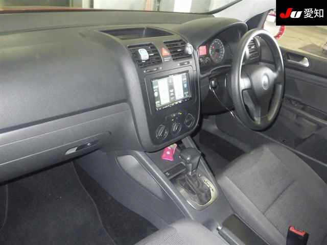 VOLKSWAGEN GOLF 2008