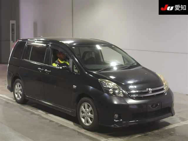 TOYOTA ISIS 2010