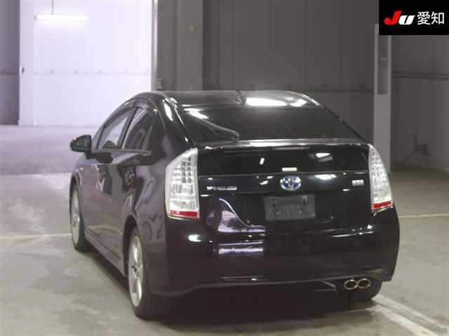 TOYOTA PRIUS 2010