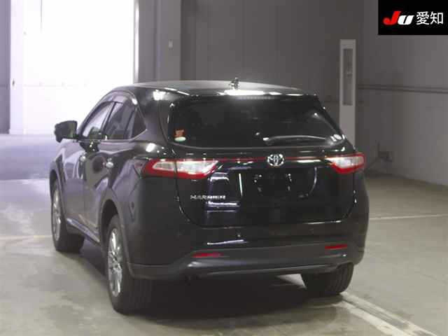 TOYOTA HARRIER 2019