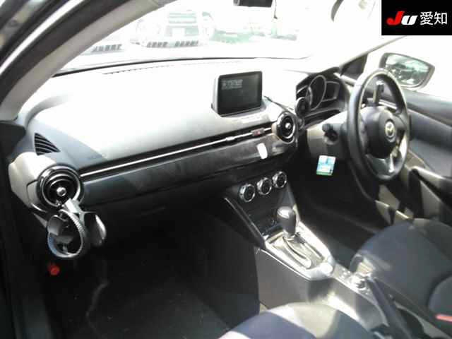 MAZDA DEMIO 2014