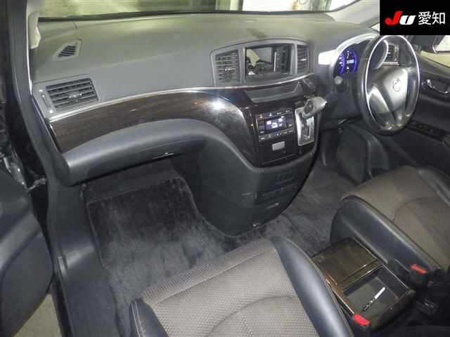 NISSAN ELGRAND 2012