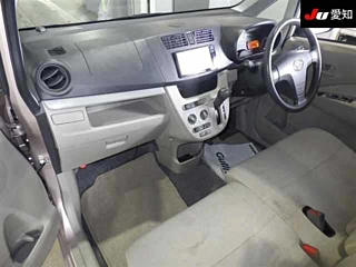 DAIHATSU MOVE 2013