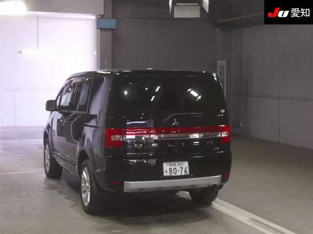 MITSUBISHI DELICA D5 2016