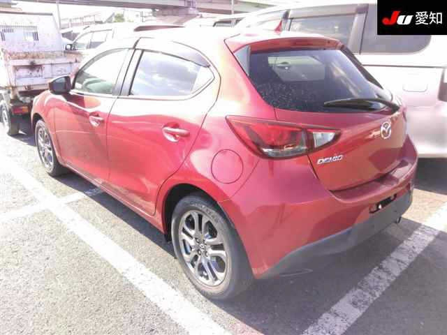 MAZDA DEMIO 2016