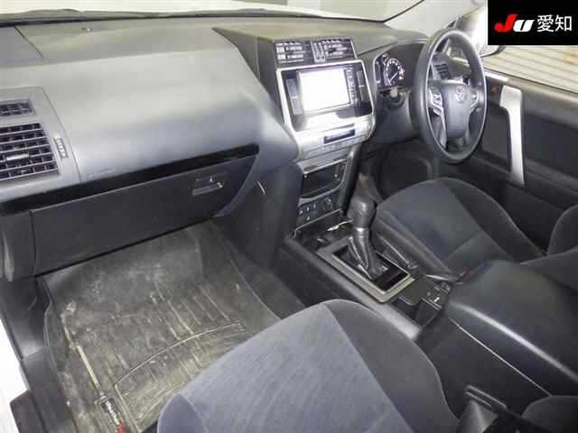 TOYOTA LAND CRUISER PRADO 2020
