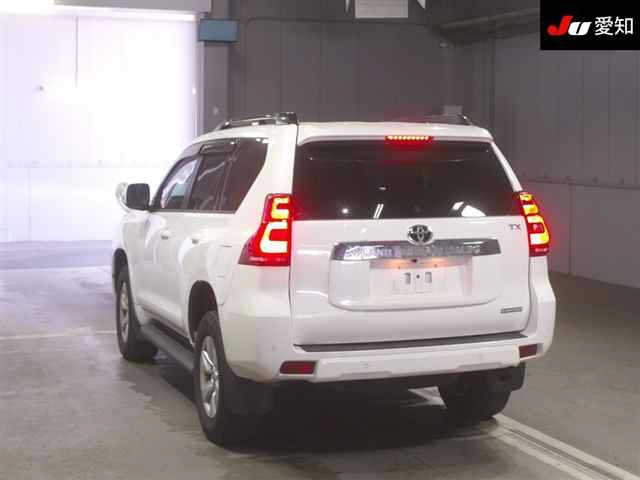 TOYOTA LAND CRUISER PRADO 2020