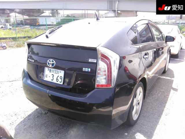TOYOTA PRIUS 2012
