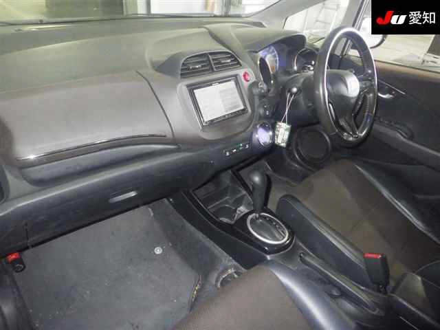 HONDA FIT SHUTTLE 2012