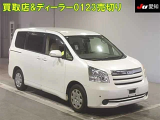 TOYOTA NOAH 2008