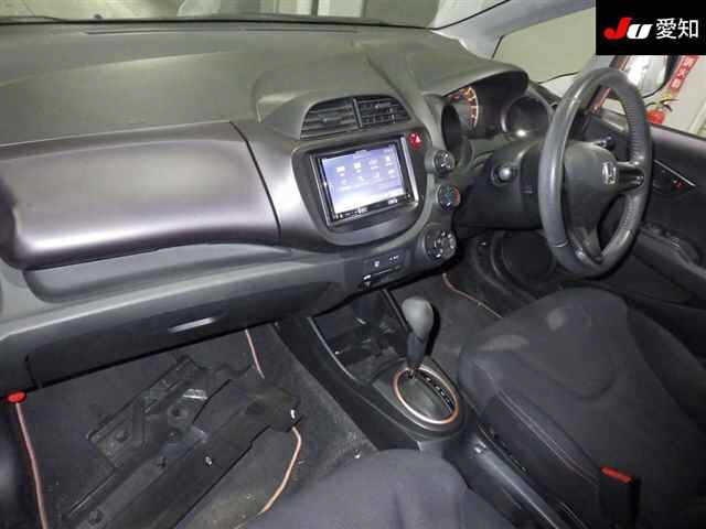 HONDA FIT 2010