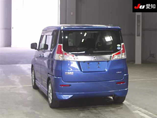 MITSUBISHI DELICA D2 2016