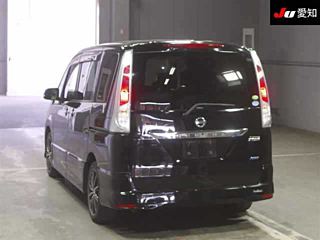 NISSAN SERENA 2010