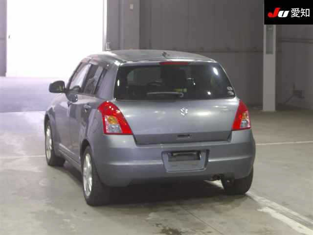 SUZUKI SWIFT 2010