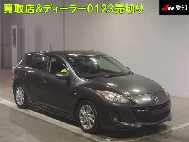 MAZDA AXELA 2012