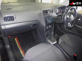 VOLKSWAGEN POLO 2013