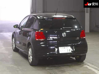 VOLKSWAGEN POLO 2013