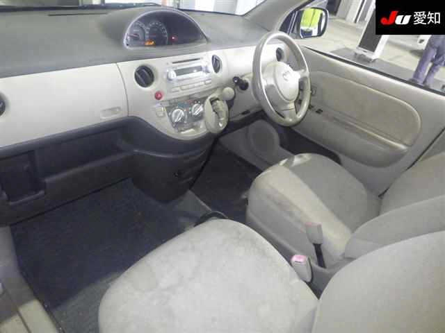 TOYOTA SIENTA 2008