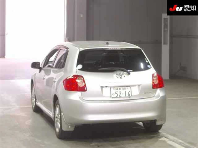 TOYOTA AURIS 2009