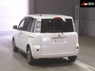 TOYOTA SIENTA 2012