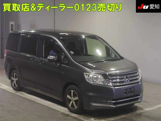 HONDA STEP WAGON 2012