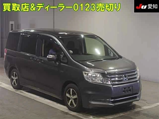 HONDA STEP WAGON 2012