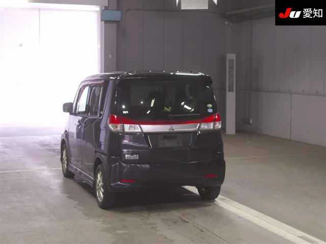 MITSUBISHI DELICA D2 2014