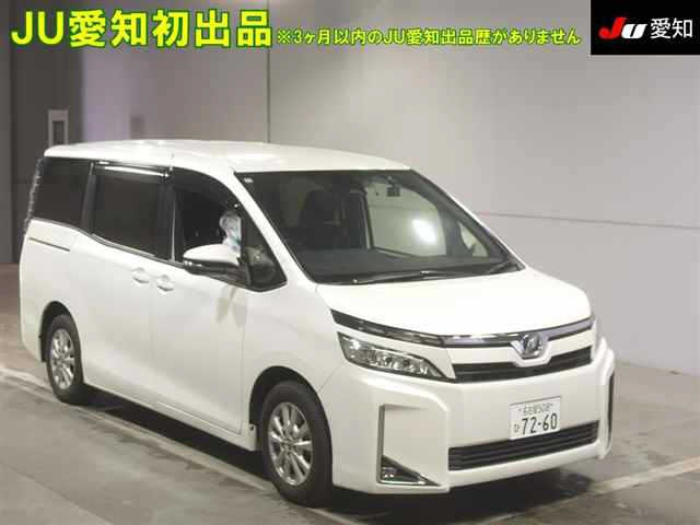 TOYOTA VOXY 2018