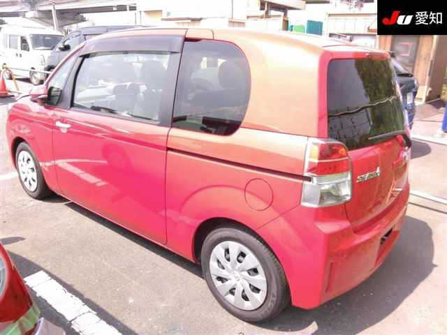 TOYOTA SPADE 2016