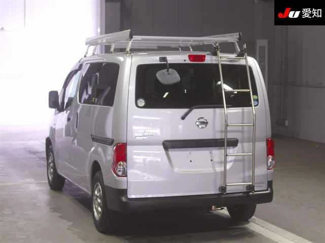 NISSAN NV200 2020