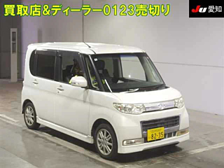 DAIHATSU TANTO 2010