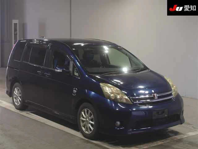 TOYOTA ISIS 2010