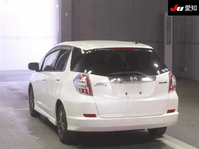 HONDA FIT SHUTTLE 2013