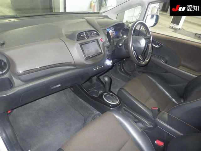 HONDA FIT SHUTTLE 2012