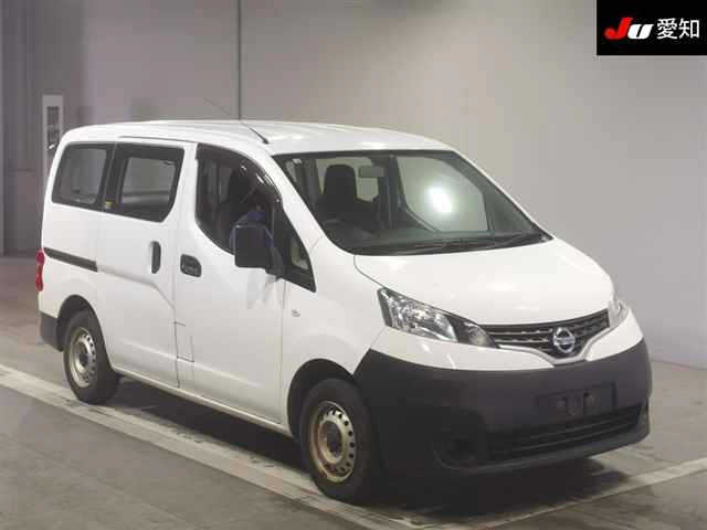 NISSAN NV200 2014