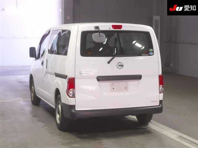 NISSAN NV200 2014