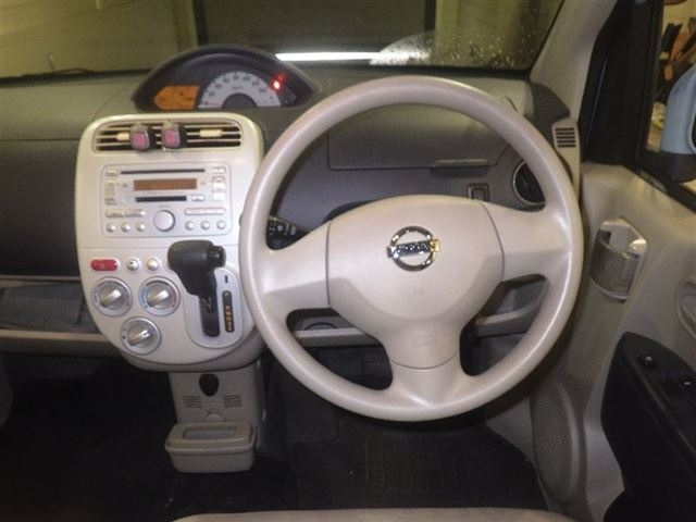 NISSAN OTTI 2009