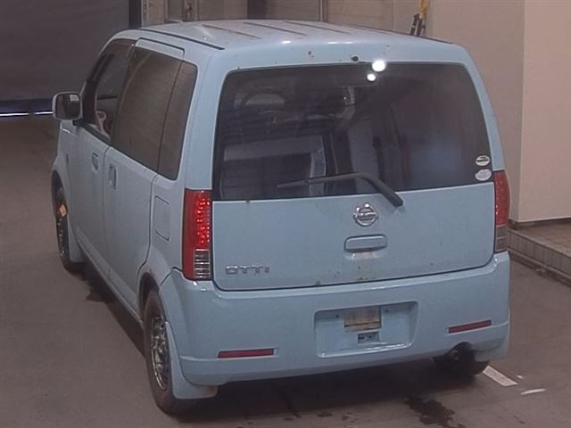 NISSAN OTTI 2009