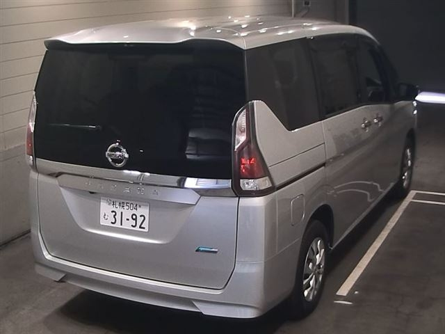 NISSAN SERENA 2017