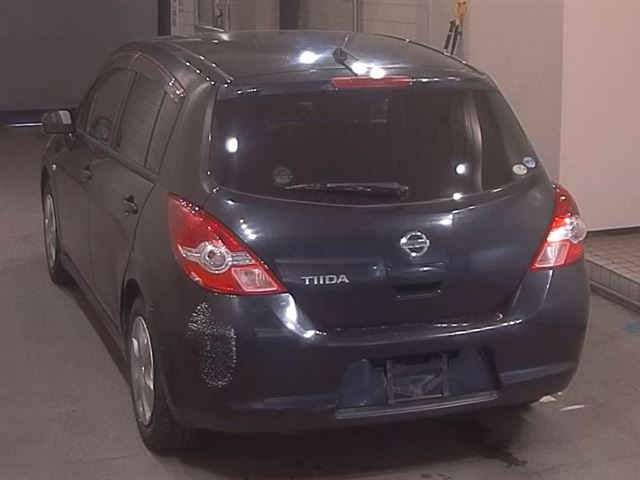 NISSAN TIIDA 2008