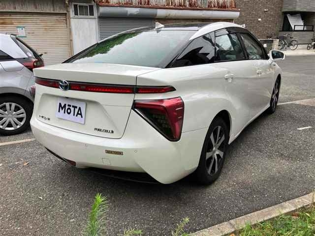 TOYOTA MIRAI 2016