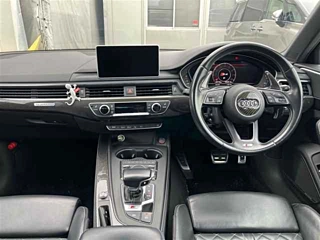 AUDI S4 2017