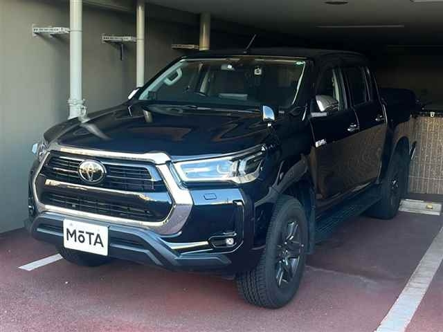TOYOTA HILUX 2023