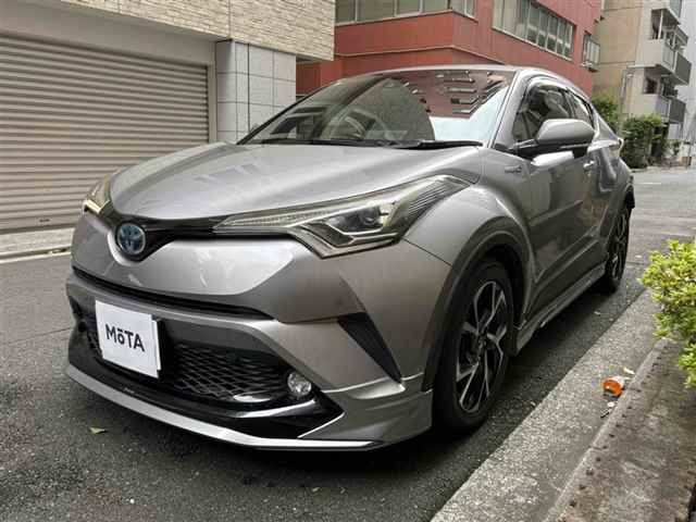 TOYOTA C-HR 2017