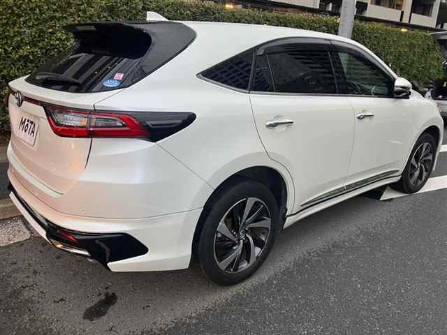 TOYOTA HARRIER 2019