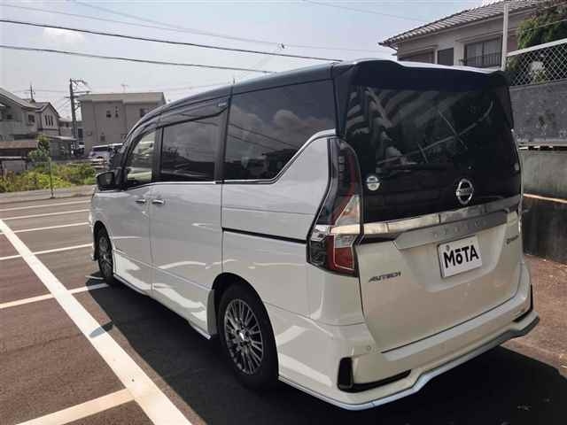 NISSAN SERENA 2020