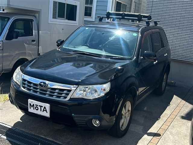 SUBARU FORESTER 2011